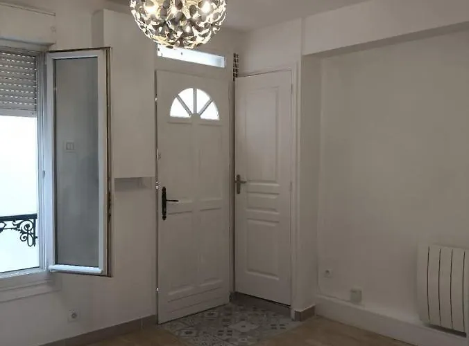 Paris Studio Apartment