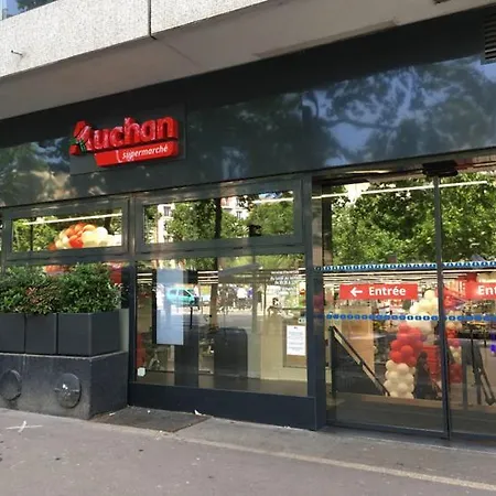 Paris Studio Апартаменты *